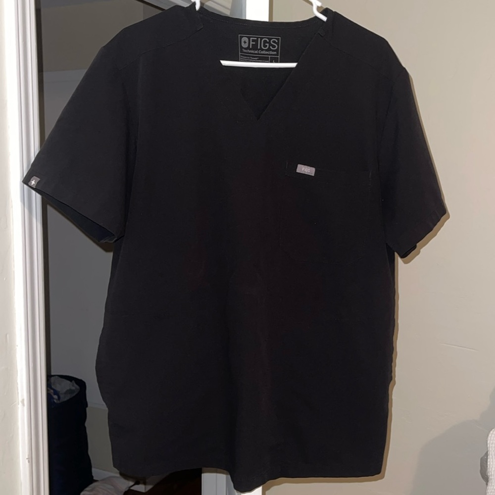 Figs Chisec Three-Pocket Scrub Top
